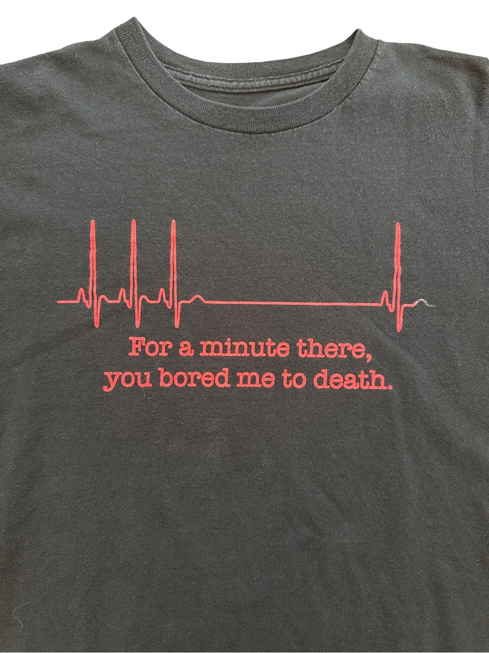 Vintage Y2K Humor Black Faded Grunge T-Shirt Size M “Bored Me To Death” Flatline